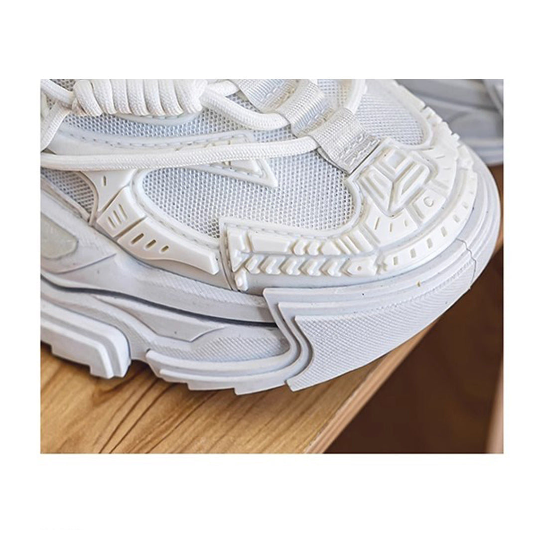Street-rocking dad shoes for men