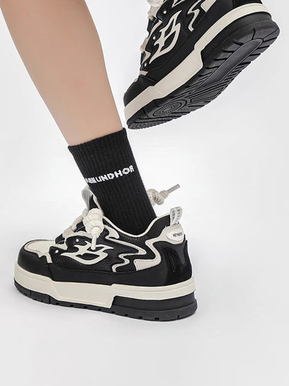 Thick-soled sports and casual sneakers