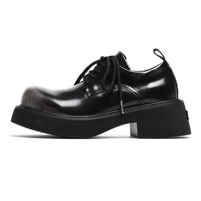 Retro distressed derby shoes