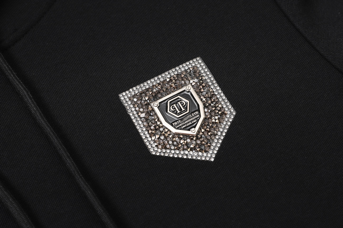 New- 2025ss Black Skull Hoodie
