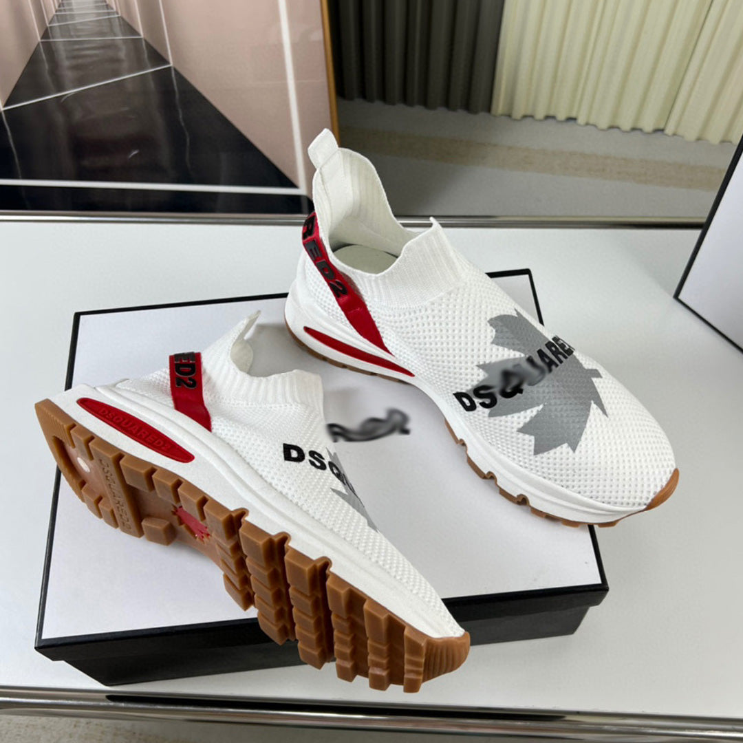 Flache Schuhe mit großem Kopf 