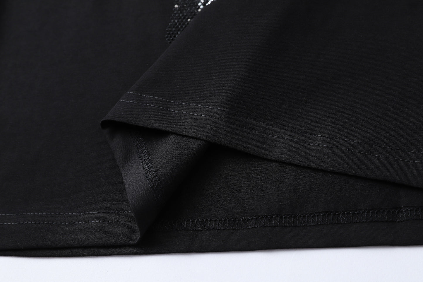New-  2025ss Black Sweatshirt