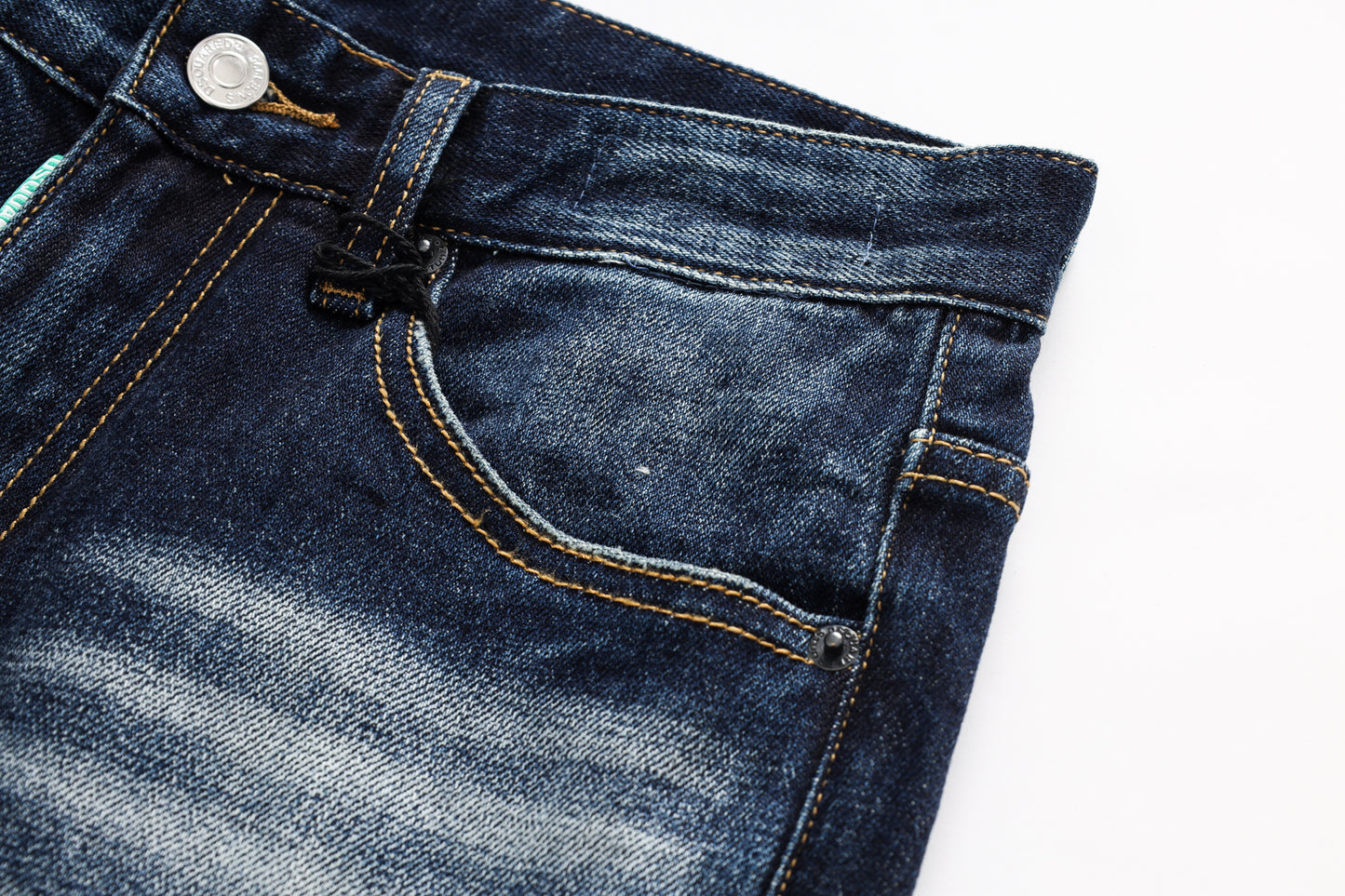 DSQ2 Neue elastische waschbare Löcher Jeans