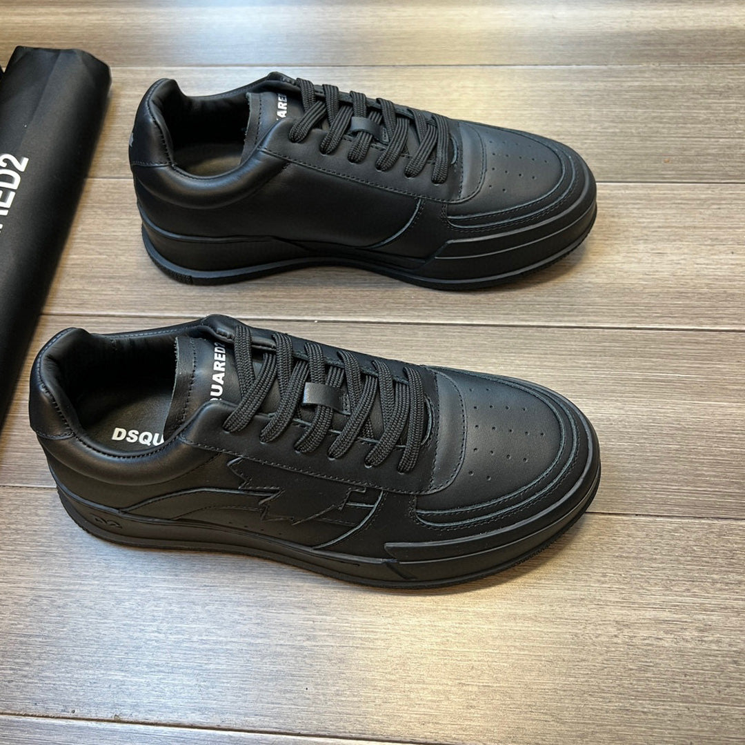 Flache Schuhe mit großem Kopf 