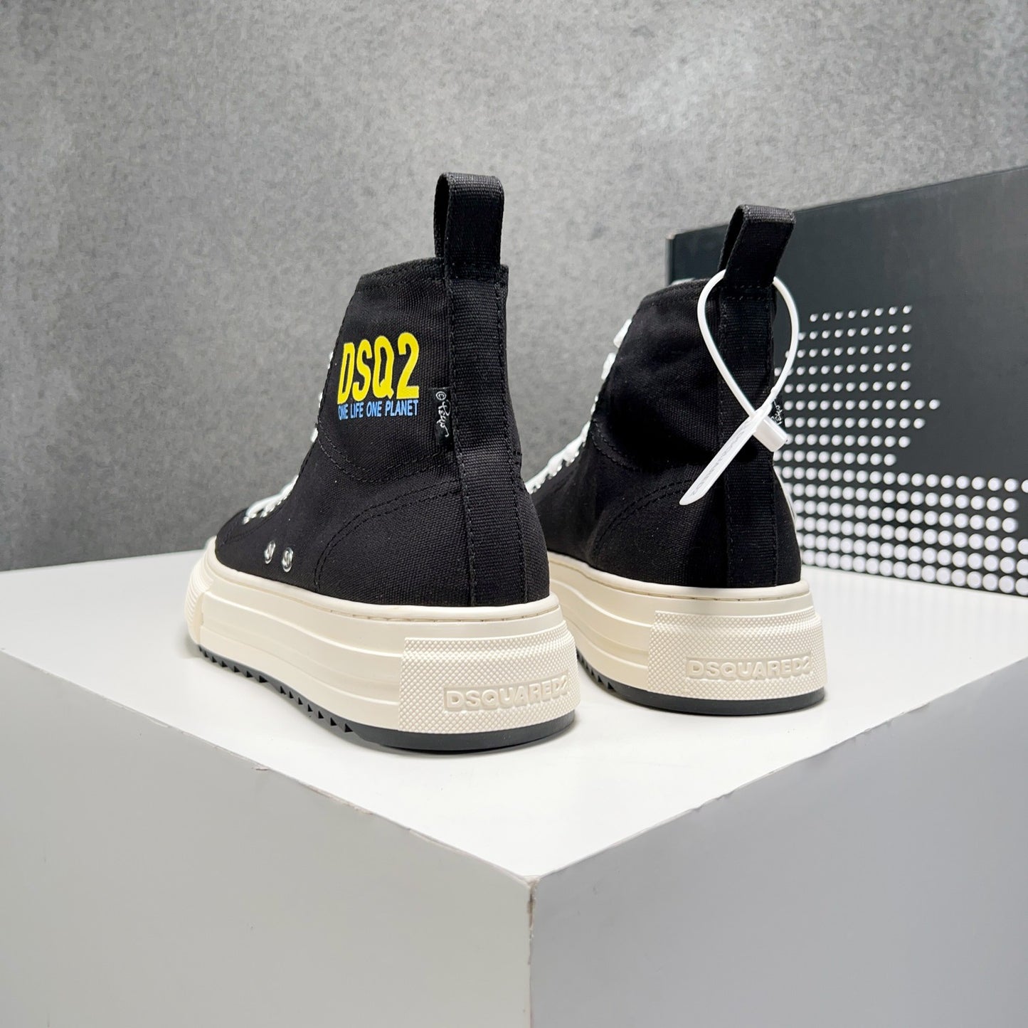 NEW-DSQ2 2025ss High-top shoes
